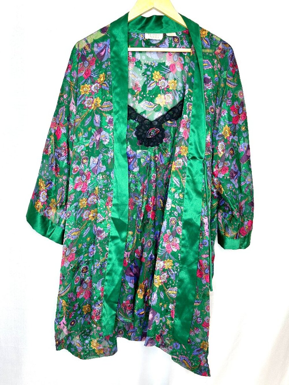 VTG Victoria’s Secret Gold Label Satin Robe & Gown, Small/One Size Floral Lace